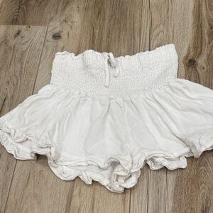 ILLA ILLA Women's White Shorts